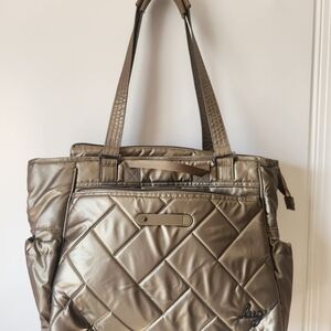 Lug Cabby SE Quilted Convertible Carryall Tote Shoulder Bag Travel Trolley RFID